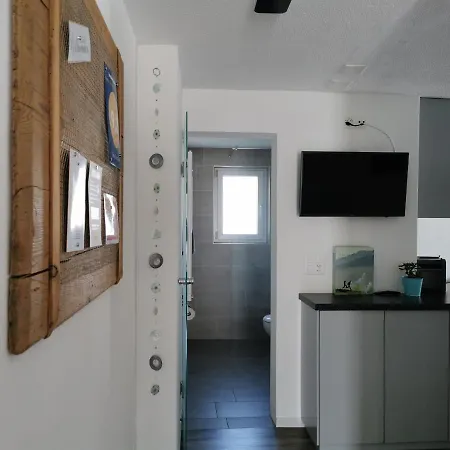 Tgesa Dutg Grond Διαμέρισμα Sedrun