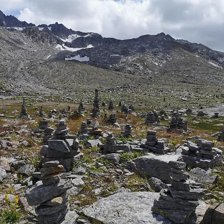 公寓 Tgesa Dutg Grond 塞德龙