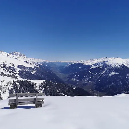 Tgesa Dutg Grond 公寓 塞德龙