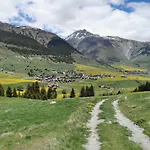 Appartement Tgesa Dutg Grond