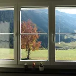 Appartement Tgesa Dutg Grond