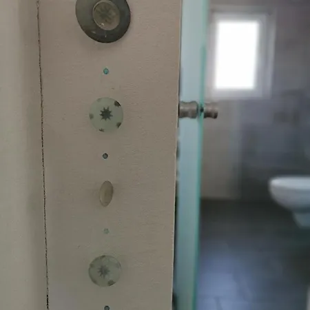 Tgesa Dutg Grond *