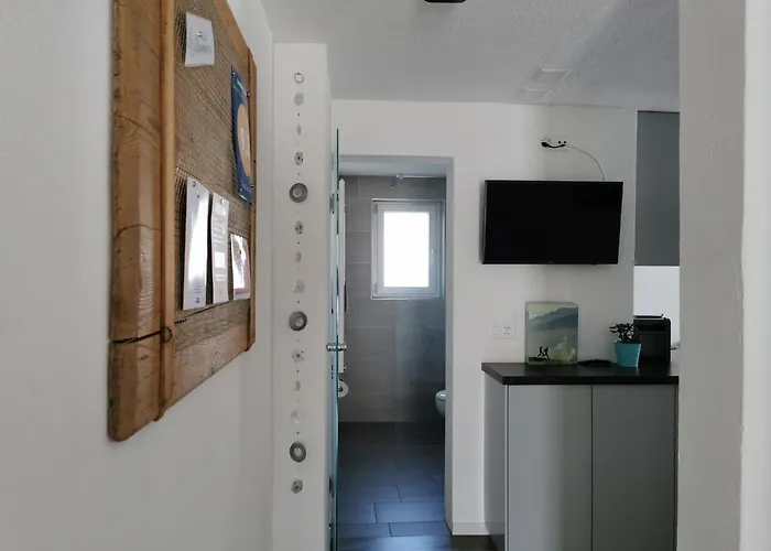 Tgesa Dutg Grond Apartamento Sedrun